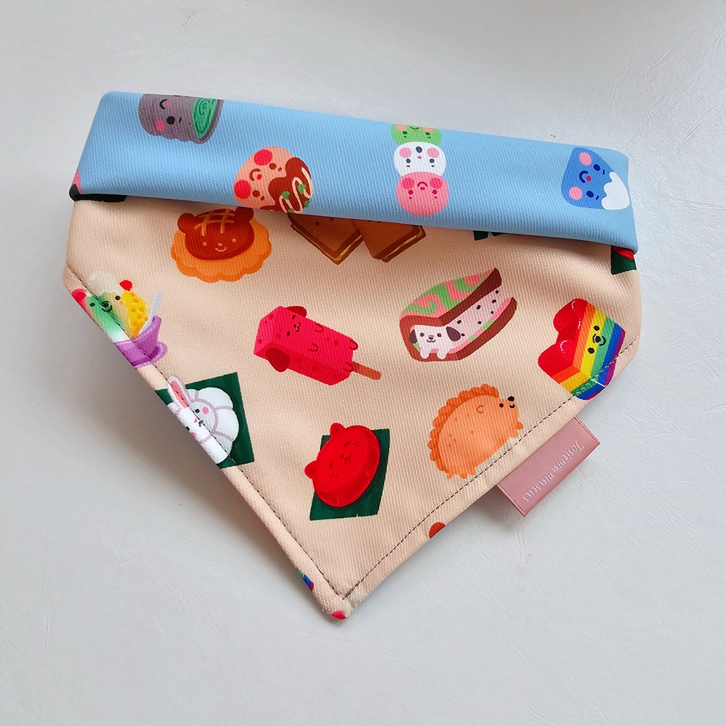 Animal Snacks (Cream) Reversible Bandana