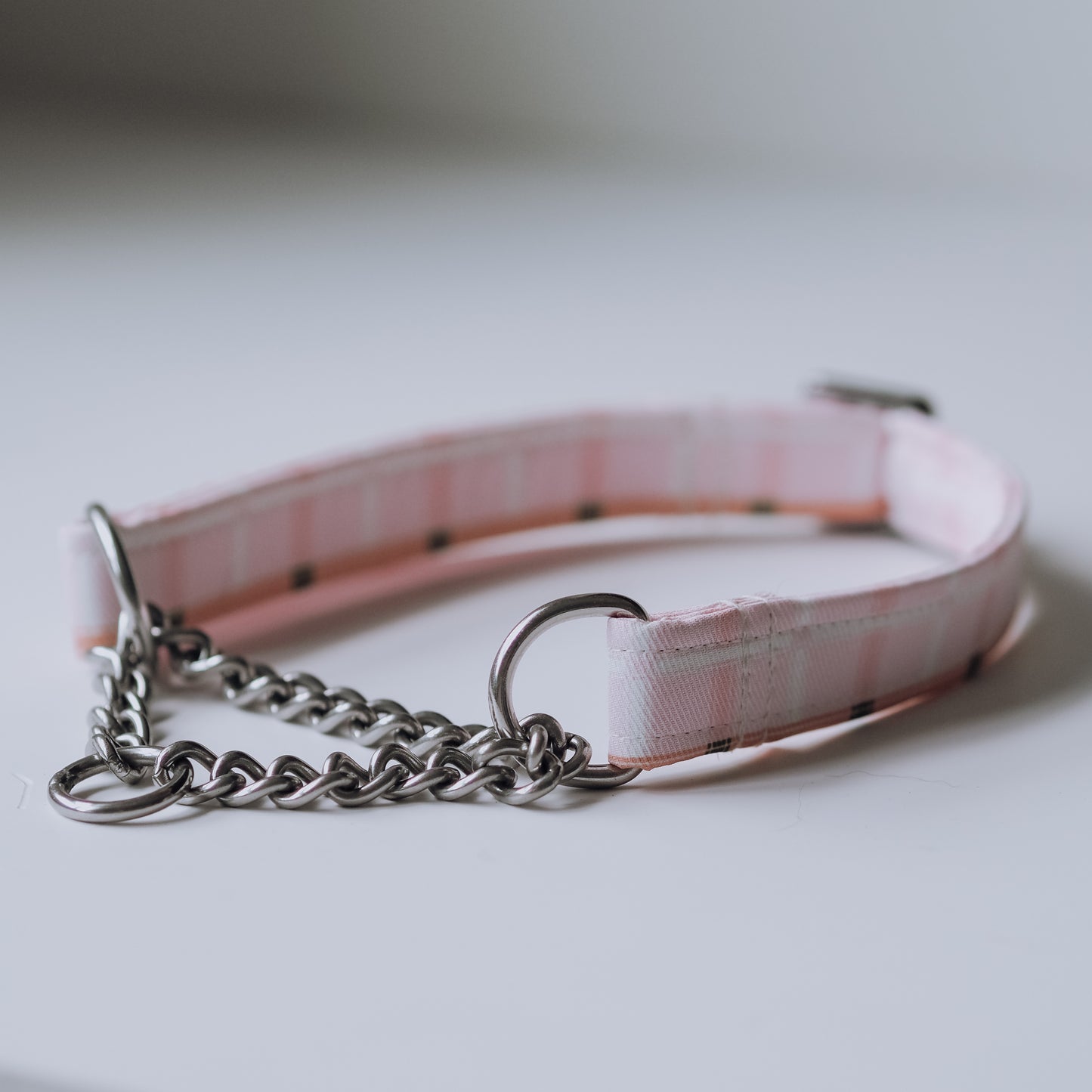 Chain Martingale Collar