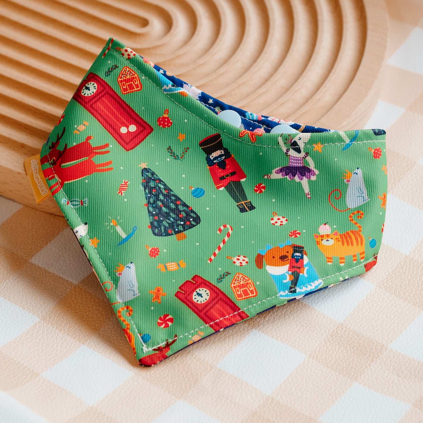 Nutcracker Reversible Bandana (Green)