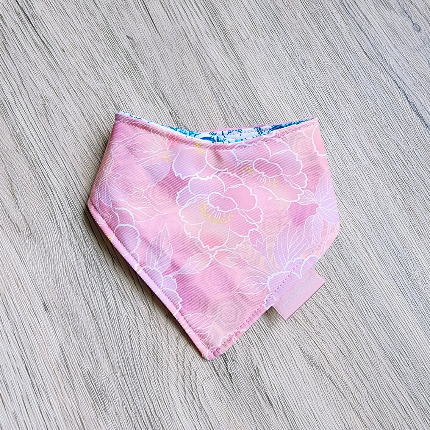 Peonies x Lily Size S Reversible Bandana (curved)